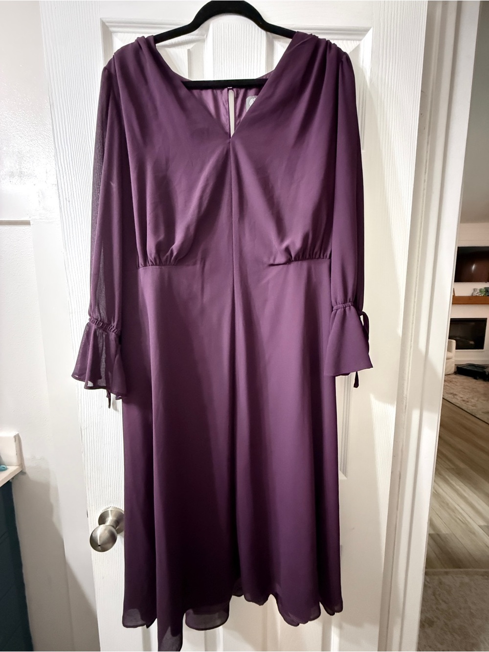 Vince Camuto Deep Plum Long Sleeve Midi Dress